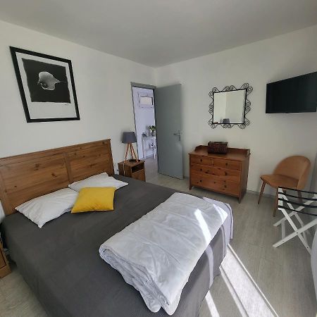 L Ephejules Leilighet Marseillan  Eksteriør bilde